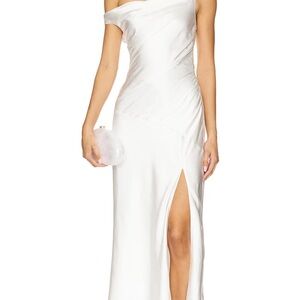 Chic One-Shoulder White Dress